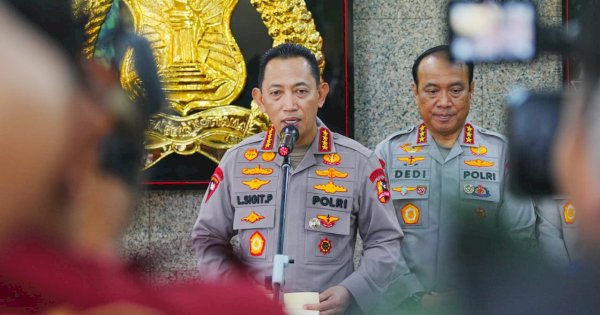 Kapolri Instruksikan Jajaran Siaga Hadapi Dampak Erupsi Gunung Anak Krakatau