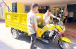 Bantu Petugas Kebersihan, DLH Makassar Hibahkan Motor Tiga Roda untuk Pasar Senggol