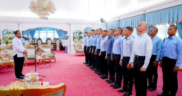 Beasiswa Penerbang Pemprov Sulsel, 20 Taruna Dilepas Gubernur Andi Sudirman ke PPIC