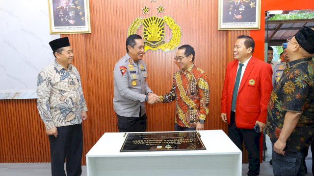 Polda Sulsel Launching Pusat Studi Kepolisian di Unhas dan UMI, Perkuat Kolaborasi Polri dengan Dunia Akademik