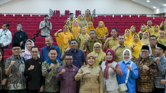 Wakil Wali Kota Makassar, Aliyah Mustika Ilham saat menyambut kunjungan kerja Komite III DPD RI ke Kota Makassar dalam rangka inventarisasi materi Rancangan Undang-Undang (RUU) tentang Perubahan atas Undang-Undang Nomor 14 Tahun 2005 tentang Guru dan Dosen, Senin (21/9/2026).