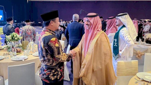 Gubernur Sulawesi Selatan, Andi Sudirman Sulaiman menghadiri perayaan Hari Nasional ke-96 Kerajaan Arab Saudi digelar di Hotel Raffles Jakarta, Rabu malam (23/9/2026).