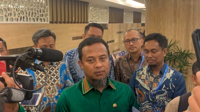 Gubernur Sulsel andi Sudirman Sulaiman ditemui beberapa waktu lalu. (Foto: Abatanews.com)