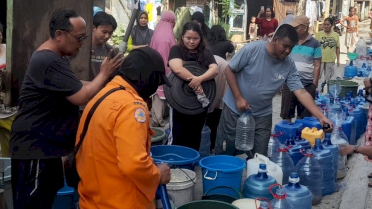 BPBD Makassar Perluas Operasi Distribusi Air Bersih, 2,02 Juta liter Air Telah Didistribusikan&nbsp;