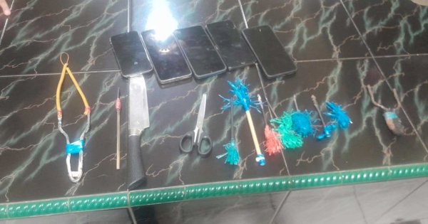 Tawuran Kelompok di Makassar, Polisi Amankan 11 Orang Dan Sita Sejumlah Senjata Tajam