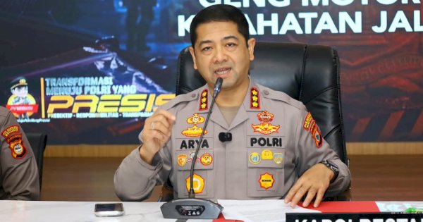 Pimpinan Geng Motor Waster Ditangkap Polisi Makassar Saat Asyik ‘Live’ TikTok