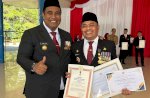 Kepala Bapenda Maros Borong 3 Penghargaan, 2 Diantaranya Dari Bupati Maros Chaidir Syam