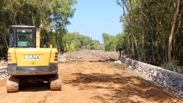 LanjutkPemkab Maros Kucurkan Rp1,18 Miliar, Lanjutkan Pembangunan Jalan Kuri Caddi