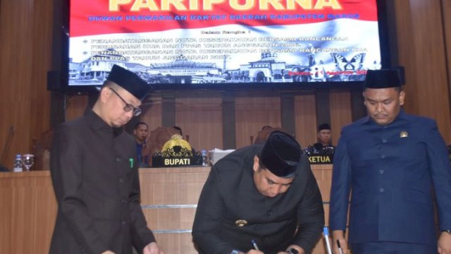 DPRD Maros Sepakati APBD Perubahan dan KUA-PPAS 2027