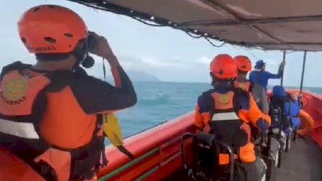 Hari Keenam, SAR Perluas Pencarian 5 Jurnalis yang Hilang di Selat Sunda