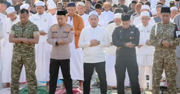 Kemarau Panjang, Pemkot Parepare Bersama Ribuan Warga Gelar Sholat Istisqa