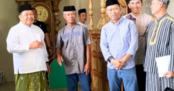 Safari Jumat di Palleko: Bupati Takalar Serahkan Pompa Air & Sembako