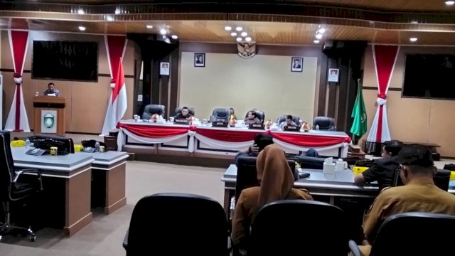 DPRD Parepare Resmikan Ranperda APBD-P 2026 Menjadi Perda
