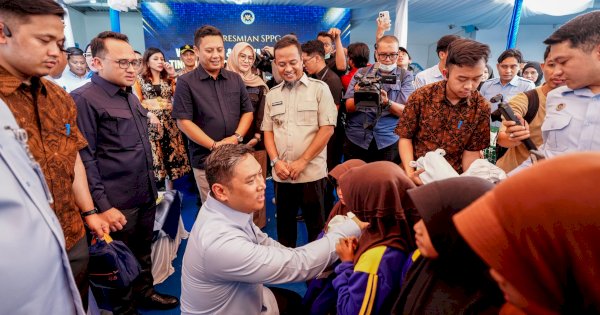 Gubernur Andi Sudirman Apresiasi Kepala BGN Pilih Sulsel untuk Aktivasi Serentak 480 SPPG 3T di Wilayah Timur Indonesia