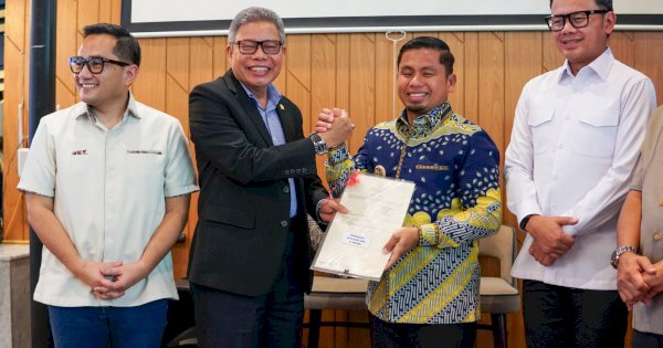 Tasming Hamid Hadiri Pertemuan Pengawasan Aset Pemda Bersama Wamendagri dan Komisi II DPR RI