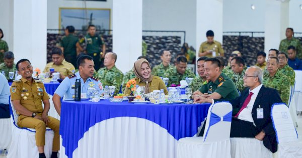Wagub Fatmawati Rusdi Terima Brevet Kehormatan Kesehatan Penyelaman dan Hiperbarik