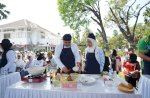 Wali Kota Makassar Tunjukkan Kebolehan Memasak, Raih Juara I di Ajang HUT Sulsel ke-357