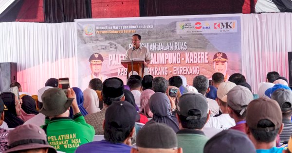 Gubernur Andi Sudirman Resmikan Ruas Jalan Paleteang–Malimpung–Kabere, Kemantapan Capai 100 Persen