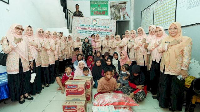Bakti Sosial Rutin DWP Sulsel, Wujud Kehadiran sebagai Mitra Pemerintah di Tengah Masyarakat