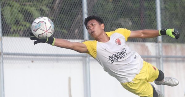 Komentar Ardiansyah Usai Tampil Perkasa, Tepis Dua Penalti dan Antar PSM Bungkam Persebaya