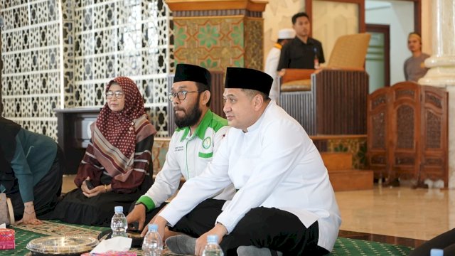Wali Kota Makassar, Munafri Arifuddin saat menghadiri Munaqasyah ke-VI Forum Komunikasi Taman Pendidikan Al-Qur'an (FKTPQ) Kota Makassar di Masjid Raya Makassar, Jalan Bulu Saraung, Sabtu (24/10/2026).