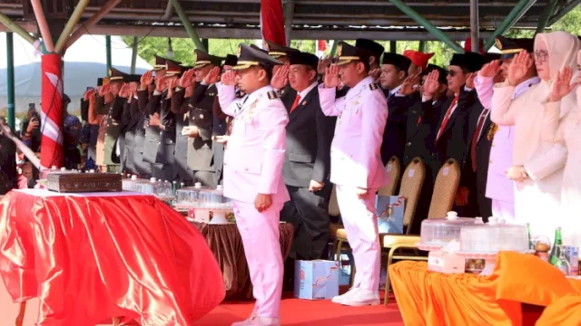 Wali Kota Tasming Hamid Pimpin Upacara HUT ke-81 RI di Parepare